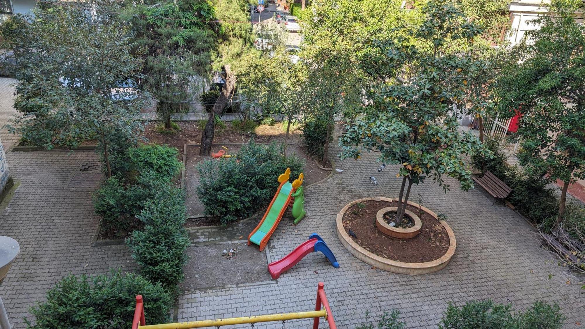 Modern Cozy Apartment 10 Min Walk To Skanderbeg Square Тирана Екстериор снимка